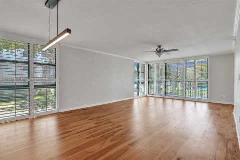 Condominio en venta en Fort Lauderdale, Florida, 2 dormitorios, 139.35 m2 № 1695822 - foto 3