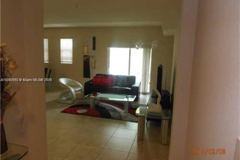Condo in Doral, Florida, 3 bedrooms  № 1696737 - photo 3