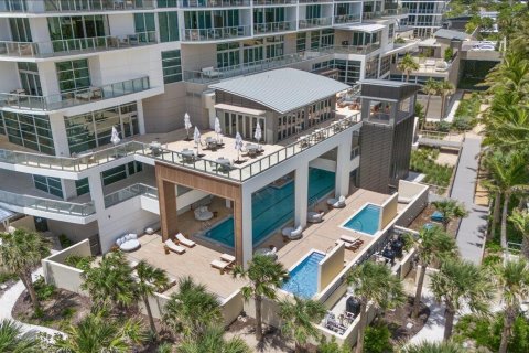 Condo in Riviera Beach, Florida, 2 bedrooms № 2261384 - photo 27