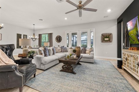 Casa en venta en Winter Garden, Florida, 5 dormitorios, 272.67 m2 № 1820519 - foto 8