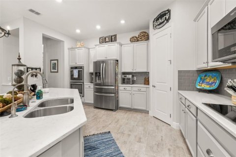 Casa en venta en Winter Garden, Florida, 5 dormitorios, 272.67 m2 № 1820519 - foto 14