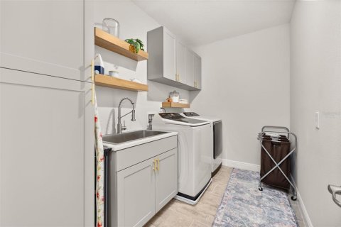Casa en venta en Winter Garden, Florida, 5 dormitorios, 272.67 m2 № 1820519 - foto 28