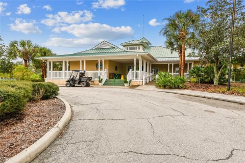 Condo in Bradenton, Florida, 2 bedrooms № 2103654 - photo 21