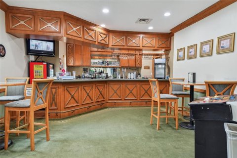 Condo in Bradenton, Florida, 2 bedrooms № 2103654 - photo 25