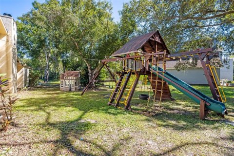 Villa ou maison à vendre à Bradenton, Floride: 4 chambres, 199.83 m2 № 2432642 - photo 14