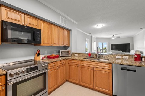 Condominio en venta en New Port Richey, Florida, 2 dormitorios, 130.99 m2 № 1745336 - foto 6