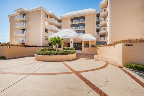 Copropriété à vendre à Saint Pete Beach, Floride: 2 chambres, 136.57 m2 № 2221113 - photo 3