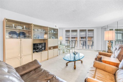Copropriété à vendre à Saint Pete Beach, Floride: 2 chambres, 136.57 m2 № 2221113 - photo 13