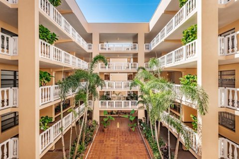 Copropriété à vendre à Saint Pete Beach, Floride: 2 chambres, 136.57 m2 № 2221113 - photo 28