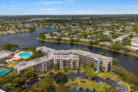 Copropriété à vendre à Pembroke Pines, Floride: 1 chambre, 76.27 m2 № 2154184 - photo 26