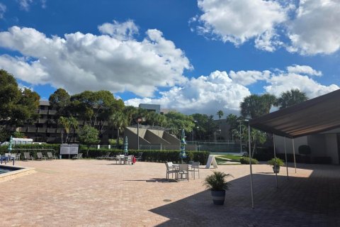 Copropriété à vendre à Pembroke Pines, Floride: 1 chambre, 76.27 m2 № 2154184 - photo 13