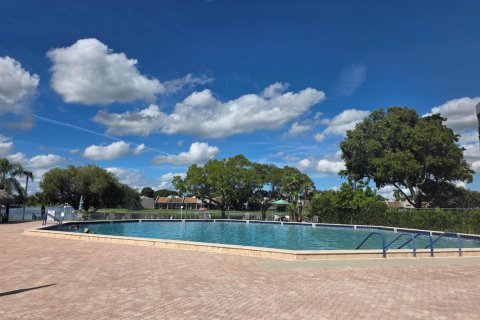 Copropriété à vendre à Pembroke Pines, Floride: 1 chambre, 76.27 m2 № 2154184 - photo 14