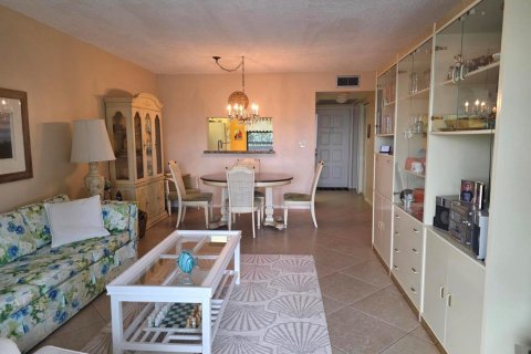 Copropriété à vendre à Pembroke Pines, Floride: 1 chambre, 76.27 m2 № 2154184 - photo 5