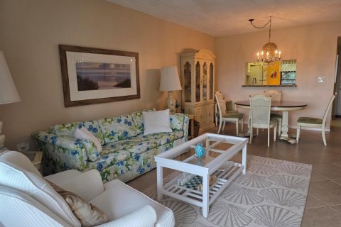 Copropriété à vendre à Pembroke Pines, Floride: 1 chambre, 76.27 m2 № 2154184 - photo 2