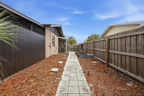 Casa en venta en Palm Coast, Florida, 2 dormitorios, 160.72 m2 № 2215187 - foto 12