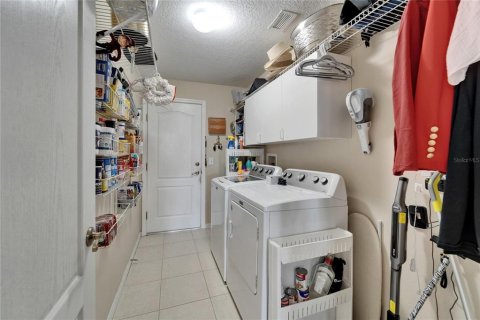 House in Sun City Center, Florida 2 bedrooms, 179.86 sq.m. № 1626156 - photo 29