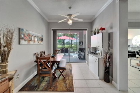 House in Sun City Center, Florida 2 bedrooms, 179.86 sq.m. № 1626156 - photo 17
