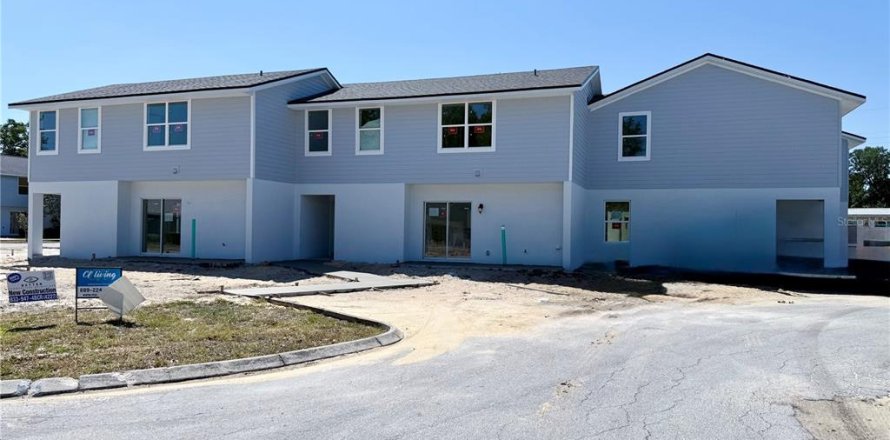 Townhouse in Lakeland, Florida 3 bedrooms, 131.36 sq.m. № 1644454