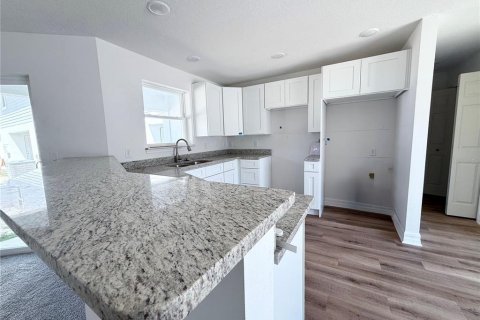 Townhouse in Lakeland, Florida 3 bedrooms, 131.36 sq.m. № 1644454 - photo 5