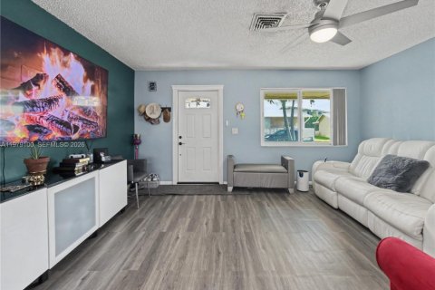 Villa ou maison à vendre à Delray Beach, Floride: 2 chambres, 74.32 m2 № 2049072 - photo 26