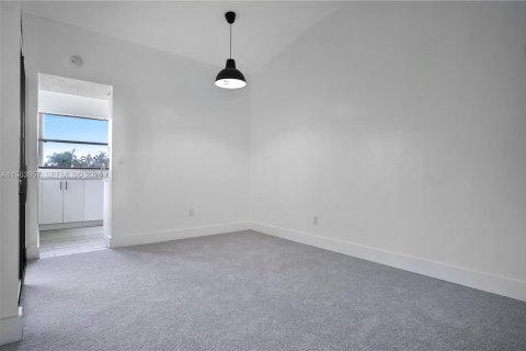 Copropriété à vendre à Homestead, Floride: 2 chambres, 80.17 m2 № 2025500 - photo 4