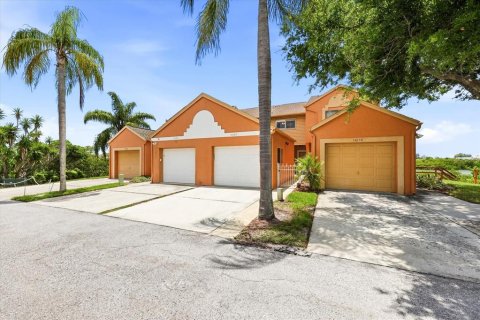 Villa ou maison à vendre à Seminole, Floride: 2 chambres, 123.56 m2 № 2110374 - photo 2