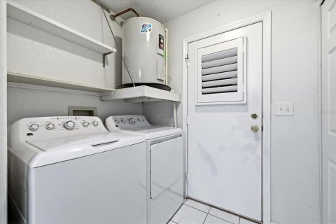 Villa ou maison à vendre à Seminole, Floride: 2 chambres, 123.56 m2 № 2110374 - photo 21