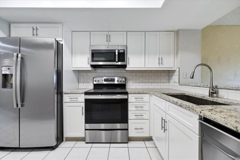 Villa ou maison à vendre à Seminole, Floride: 2 chambres, 123.56 m2 № 2110374 - photo 15