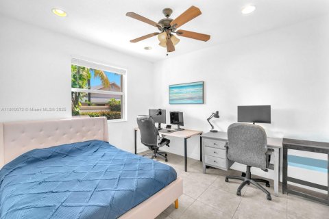 Townhouse in Cooper City, Florida 4 bedrooms, 201.78 sq.m. № 1755983 - photo 17