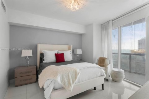 Copropriété à louer à Miami, Floride: 2 chambres, 134.71 m2 № 1960067 - photo 17