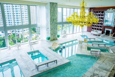 Copropriété à louer à Miami, Floride: 2 chambres, 134.71 m2 № 1960067 - photo 28