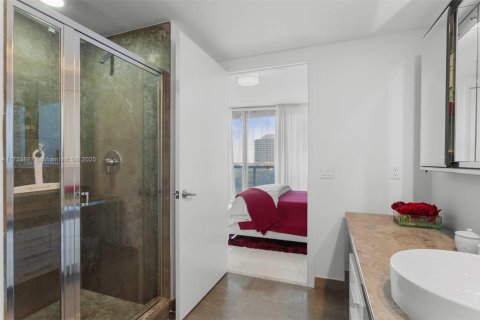 Copropriété à louer à Miami, Floride: 2 chambres, 134.71 m2 № 1960067 - photo 15