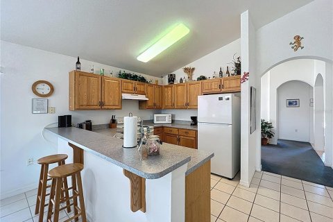 House in Davenport, Florida 5 bedrooms, 187.01 sq.m. № 1918873 - photo 7