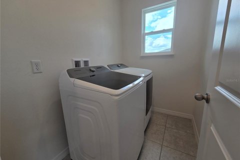 Casa en venta en Winter Haven, Florida, 3 dormitorios, 156.08 m2 № 2096135 - foto 25