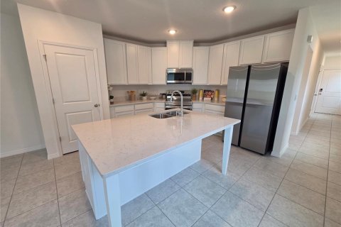 Casa en venta en Winter Haven, Florida, 3 dormitorios, 156.08 m2 № 2096135 - foto 3