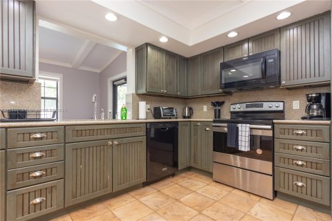 House in Cooper City, Florida 3 bedrooms, 160.81 sq.m. № 1839677 - photo 13