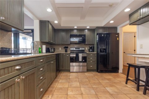 House in Cooper City, Florida 3 bedrooms, 160.81 sq.m. № 1839677 - photo 15