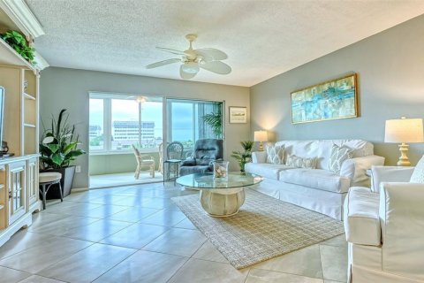 Condo in Sarasota, Florida, 2 bedrooms  № 1723825 - photo 4
