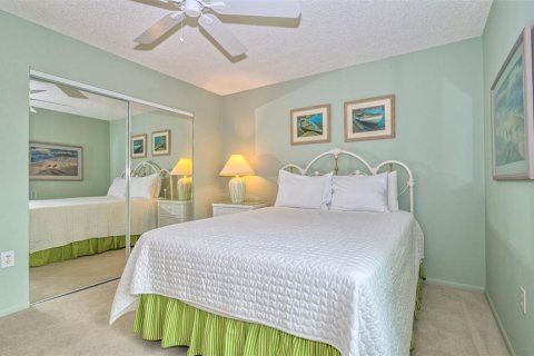 Condo in Sarasota, Florida, 2 bedrooms  № 1723825 - photo 27