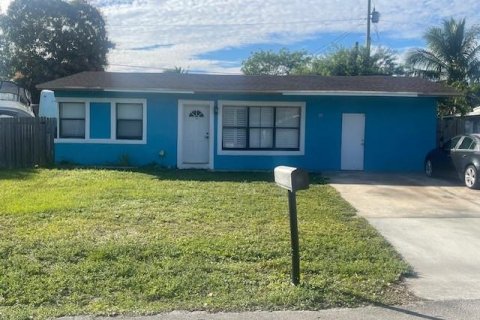 Casa en venta en Pompano Beach, Florida, 3 dormitorios, 117.15 m2 № 2154196 - foto 2