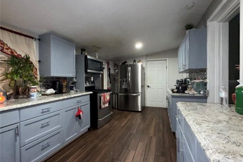 House in Kissimmee, Florida 4 bedrooms, 118.91 sq.m. № 2215515 - photo 14