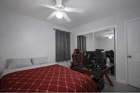 House in Kissimmee, Florida 4 bedrooms, 118.91 sq.m. № 2215515 - photo 30