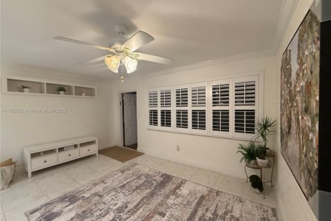 Купить кондоминиум в Санрайз, Флорида 1 спальня, 54.81м2, № 1931855 - фото 3