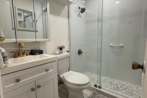 Купить кондоминиум в Санрайз, Флорида 1 спальня, 54.81м2, № 1931855 - фото 15