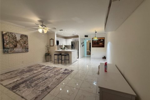 Купить кондоминиум в Санрайз, Флорида 1 спальня, 54.81м2, № 1931855 - фото 13