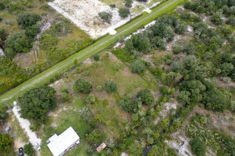 Land in Okeechobee, Florida № 2212640 - photo 13