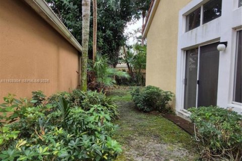 Casa en venta en Plantation, Florida, 3 dormitorios, 203.18 m2 № 1988470 - foto 12