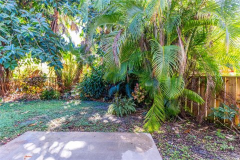 Casa en venta en Plantation, Florida, 3 dormitorios, 203.18 m2 № 1988470 - foto 10