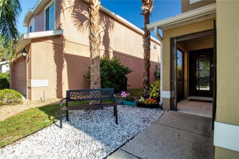 House in Bradenton, Florida 3 bedrooms, 168.9 sq.m. № 1651913 - photo 5