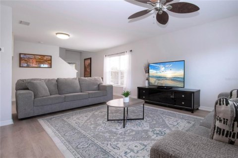 House in Bradenton, Florida 3 bedrooms, 168.9 sq.m. № 1651913 - photo 12